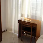 Hotel Caesar Fronte Mare In Centro Di Milano Marittima