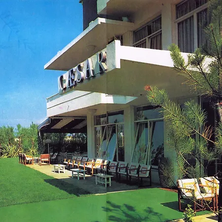 Caesar Fronte Mare In Centro Di מלון 3*
